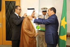 عزيز يوشح وزير المالية السعودي- الوكالة الموريتانية للأنباء